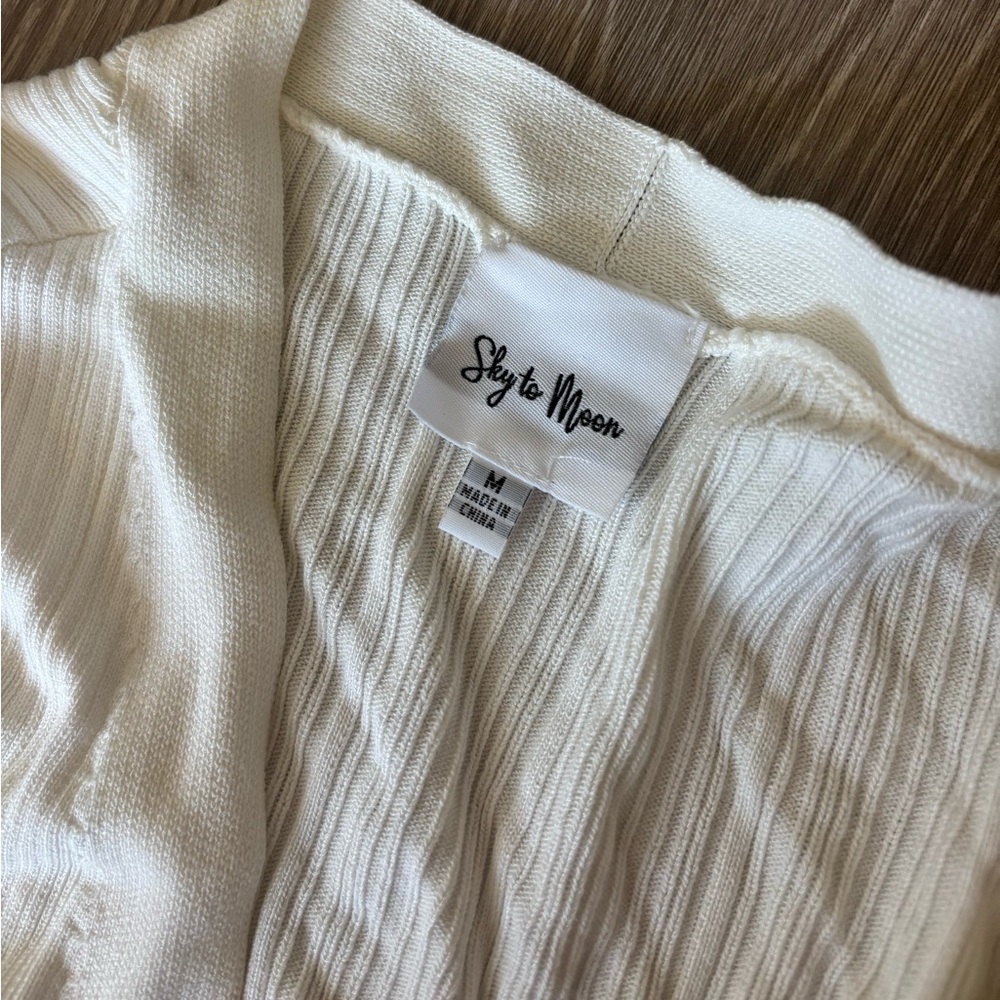 Cardigan - Picture 3 of 6